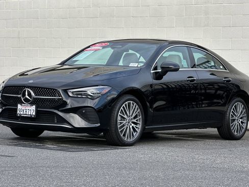 Certified 2025 Mercedes-Benz CLA 250 image 8
