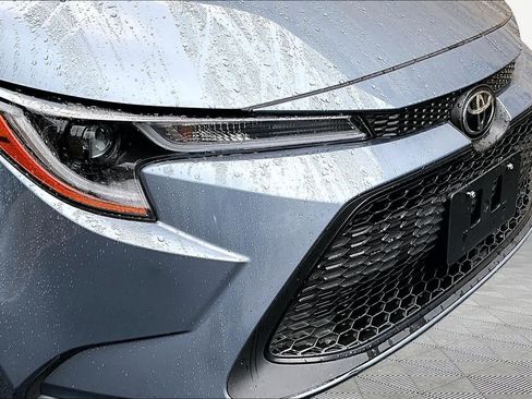 Used 2022 Toyota Corolla LE FWD image 30