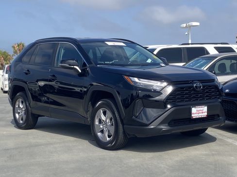 Certified 2025 Toyota RAV4 XLE FWD image 2