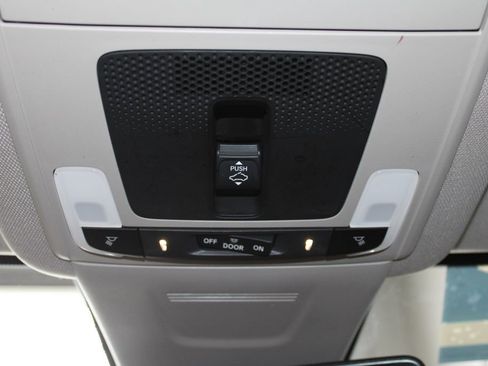 Used 2023 Honda CR-V EX-L image 38