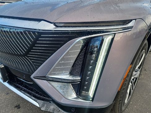 New 2026 Cadillac Lyriq Premium Luxury image 5