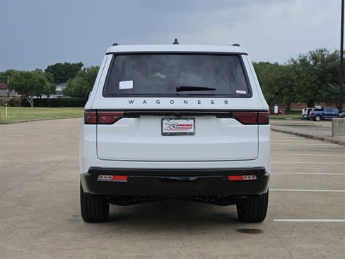 New 2025 Jeep Wagoneer Series II w/ Premium Group I image 5