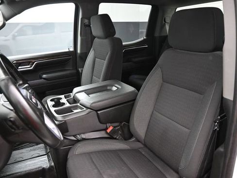 Used 2023 GMC Sierra 1500 SLE AWD/4WD image 13