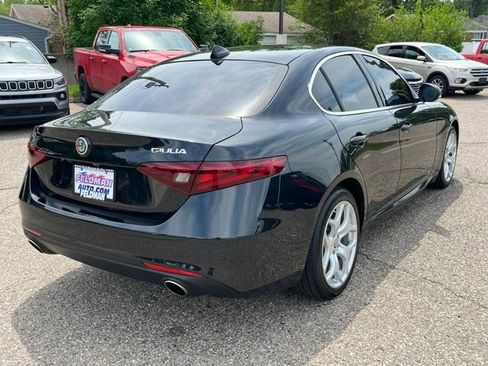 Used 2020 Alfa Romeo Giulia Ti w/ Active Blind Spot Package AWD/4WD image 6
