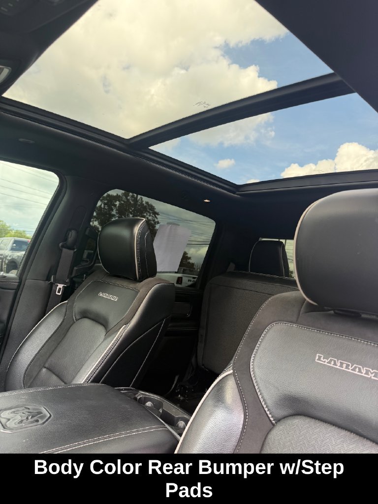 Used 2022 RAM 1500 Laramie AWD/4WD image 13