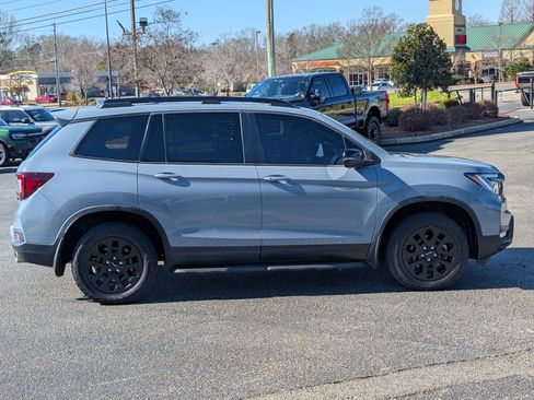 Used 2023 Honda Passport TrailSport image 8