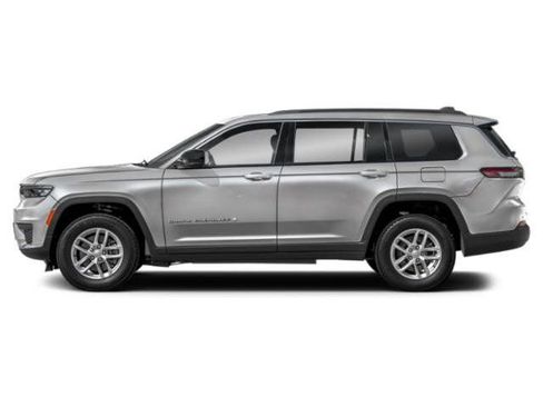 Used 2025 Jeep Grand Cherokee L Laredo RWD image 6