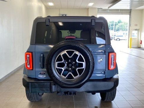 Used 2023 Ford Bronco Outer Banks AWD/4WD image 6