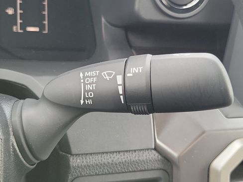 Used 2025 Toyota Tacoma SR5 RWD image 29