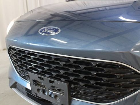 Used 2020 Ford Escape SEL AWD/4WD image 34