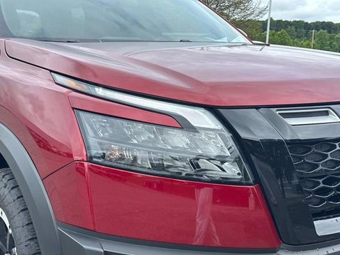 Certified 2025 Nissan Pathfinder Rock Creek AWD/4WD image 11