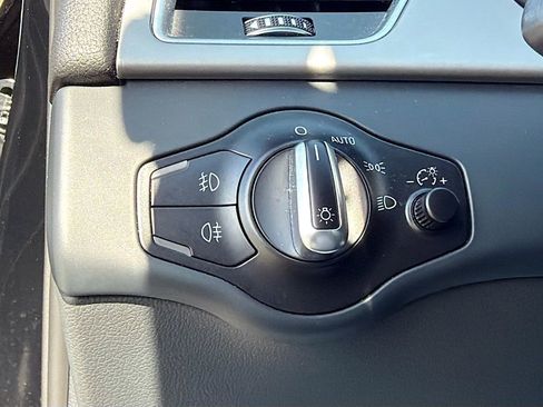 Used 2014 Audi A4 2.0T Premium FWD image 32