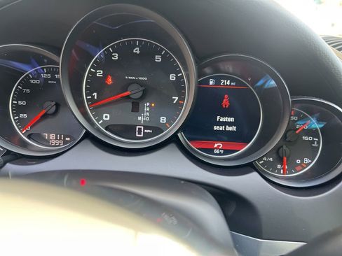 Used 2018 Porsche Cayenne Platinum Edition image 3