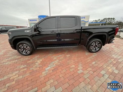 Used 2025 GMC Sierra 1500 AT4 w/ AT4 Premium Package AWD/4WD image 29