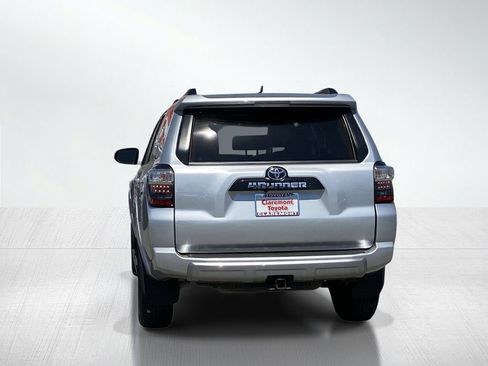 Certified 2024 Toyota 4Runner TRD Off-Road Premium w/ Moonroof Package AWD/4WD image 4
