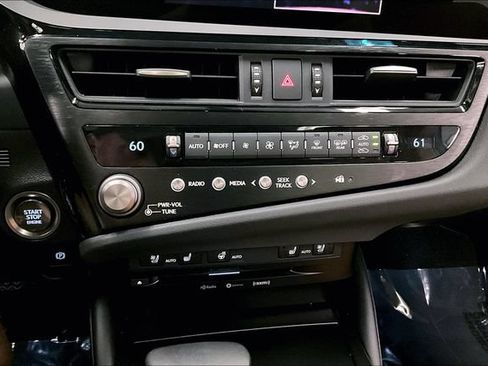Used 2022 Lexus ES 350 w/ Premium Package FWD image 29