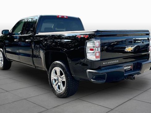Used 2018 Chevrolet Silverado 1500 Custom w/ Trailering Package AWD/4WD image 12