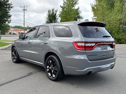Used 2022 Dodge Durango R/T w/ Blacktop Package AWD/4WD image 2