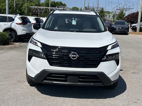 New 2026 Nissan Rogue SV AWD/4WD image 2