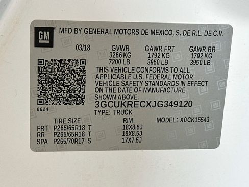 Used 2018 Chevrolet Silverado 1500 LT w/ All Star Edition AWD/4WD image 29