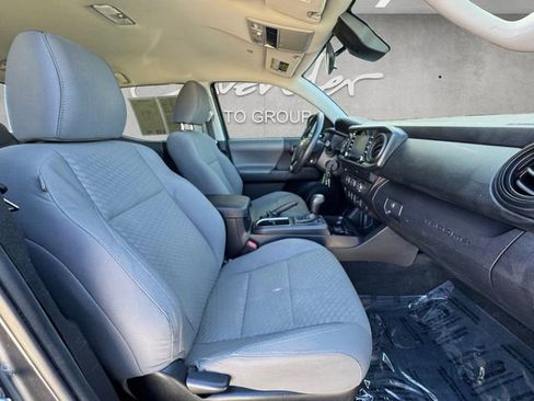 Used 2022 Toyota Tacoma SR w/ SR Convenience Package image 24