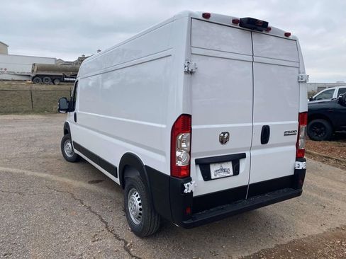 New 2026 RAM ProMaster 2500 image 34