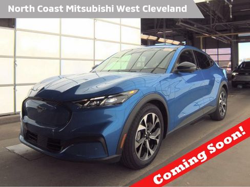 Used 2025 Ford Mustang Mach-E Select AWD/4WD image 1