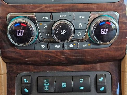 Certified 2016 Buick Enclave Leather FWD image 12