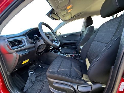 Used 2023 Kia Rio S w/ Technology Package image 9