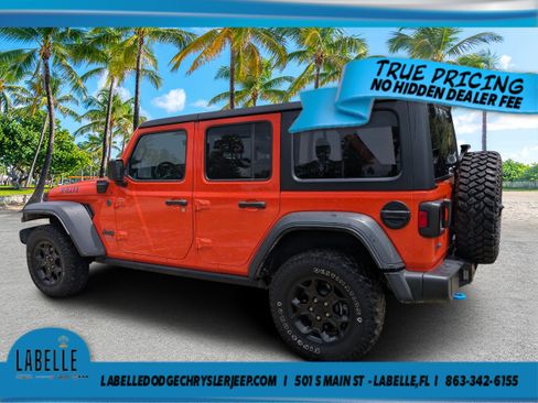 Used 2023 Jeep Wrangler Unlimited AWD/4WD image 5