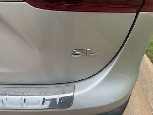 Used 2017 Nissan Rogue Sport SL FWD image 5
