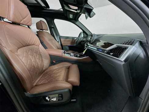 New 2026 BMW X5 xDrive40i w/ M Sport Package image 30