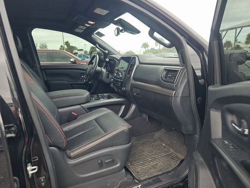 Used 2023 Nissan Titan PRO-4X w/ Pro-4x Convenience Package image 5