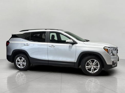 Used 2022 GMC Terrain SLE w/ Driver Convenience Package AWD/4WD image 9