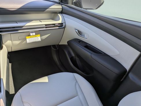 New 2026 Hyundai Tucson SEL FWD image 15