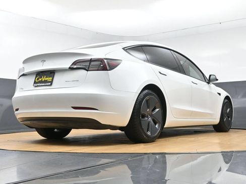 Used 2022 Tesla Model 3 Long Range AWD/4WD image 54