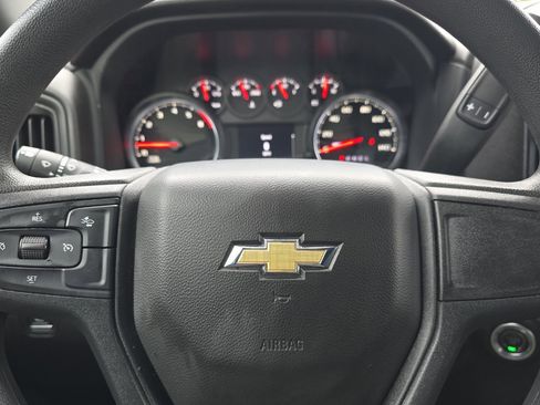 Used 2024 Chevrolet Silverado 2500 Custom w/ Custom Convenience Package image 22