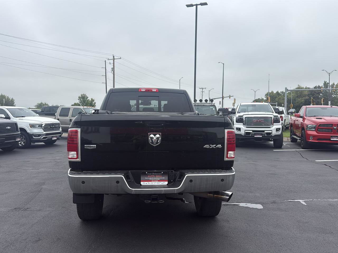 Used 2015 RAM 2500 Laramie w/ Convenience Group AWD/4WD image 4