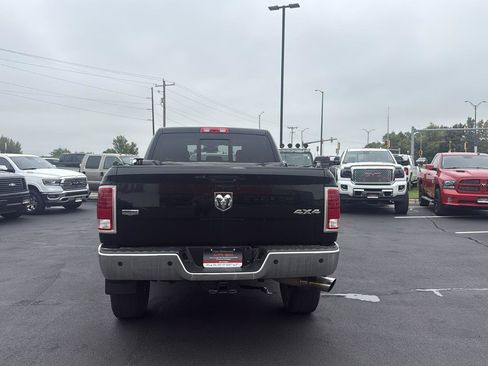 Used 2015 RAM 2500 Laramie w/ Convenience Group AWD/4WD image 4