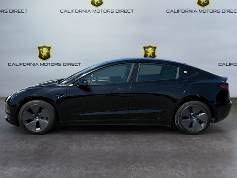 Used 2023 Tesla Model 3 Standard Range RWD image 2