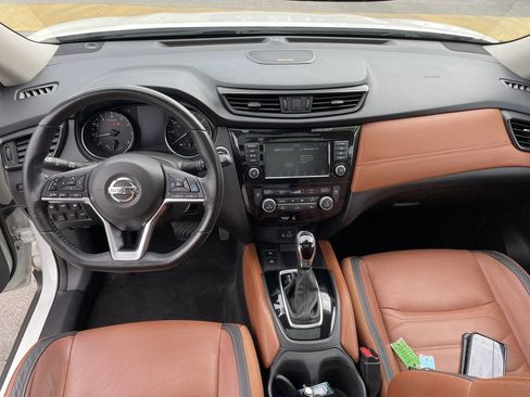 Used 2018 Nissan Rogue SL w/ Premium Package AWD/4WD image 15