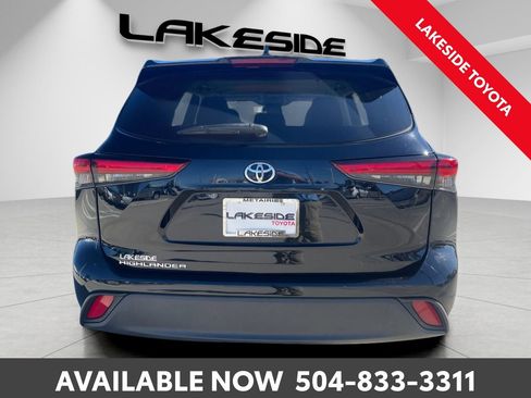 Used 2023 Toyota Highlander L image 5