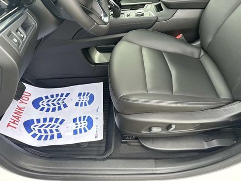 Certified 2024 Cadillac XT6 Luxury w/ LPO, Floor Liner Package AWD/4WD image 18