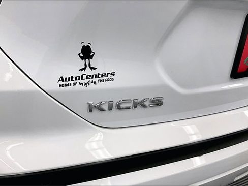 New 2025 Nissan Kicks Play S image 19