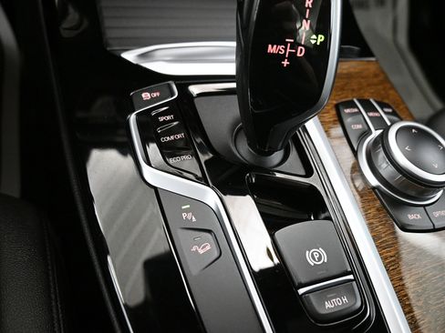 Used 2020 BMW X3 xDrive30i w/ Driving Assistance Package image 19