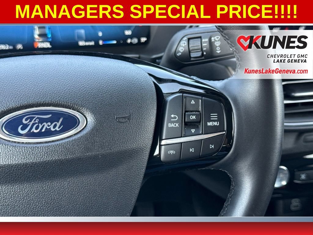 Used 2024 Ford Escape Platinum AWD/4WD image 42
