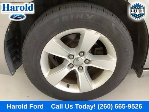 Used 2012 Dodge Charger SE RWD image 8