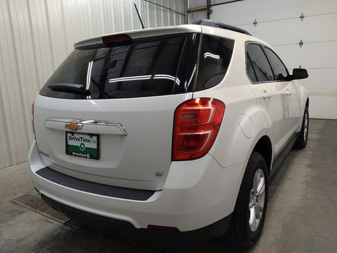 Used 2017 Chevrolet Equinox LT w/ Convenience Package FWD image 9