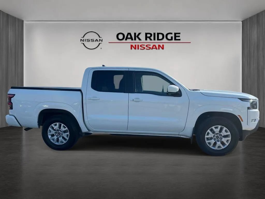Used 2023 Nissan Frontier SV w/ SV Convenience Package AWD/4WD image 2