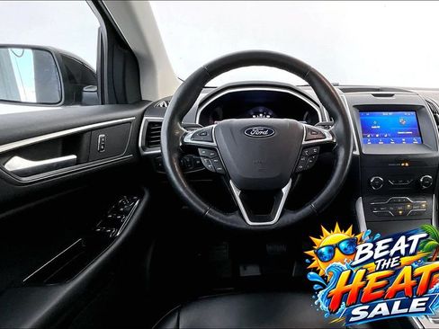 Used 2020 Ford Edge SEL w/ Cold Weather Package AWD/4WD image 6